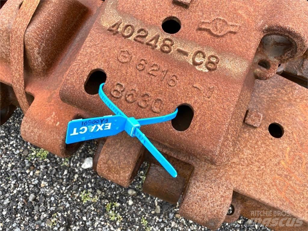 Manitowoc  履带、链条和底盘