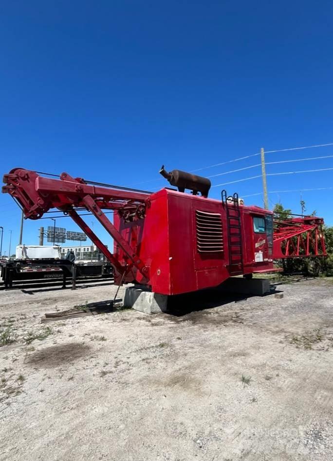 Manitowoc 4100W S2 履带起重机