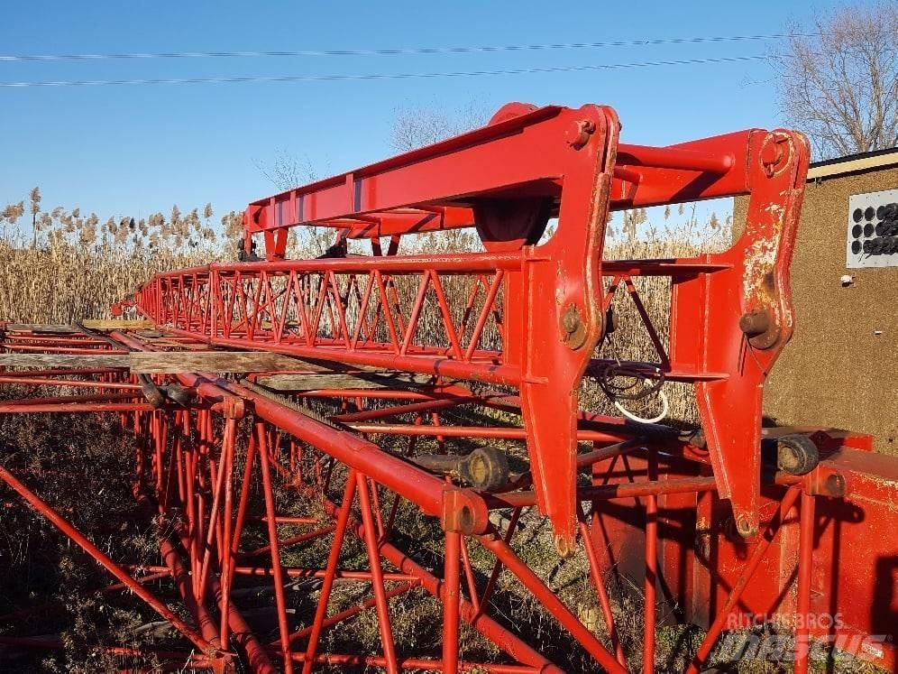 Manitowoc M65W 吊杆和铲斗