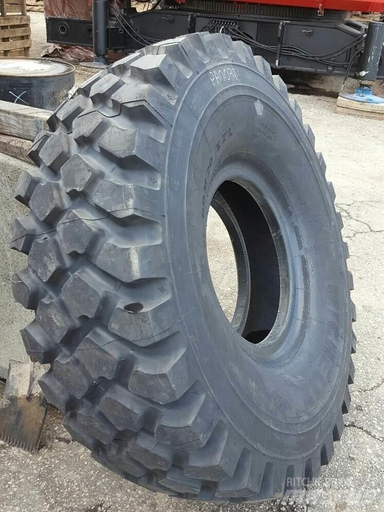 Michelin 16.00R20 轮胎、车轮和轮圈
