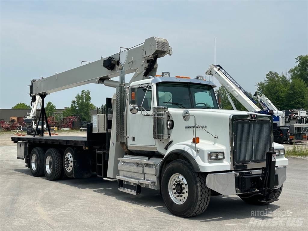 National 8100D 起重车