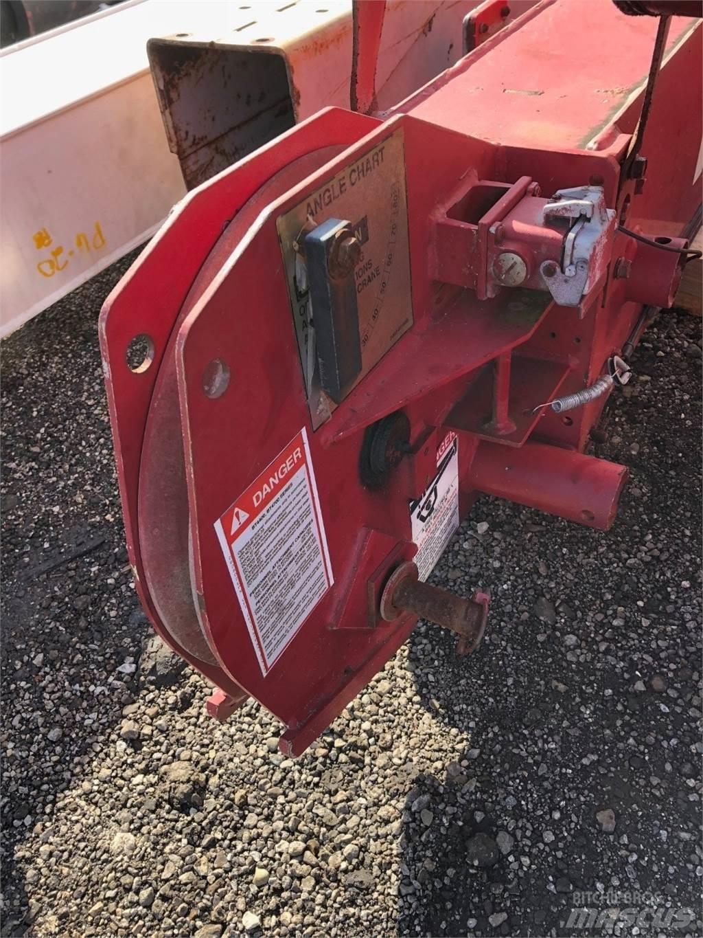 Terex  吊杆和铲斗