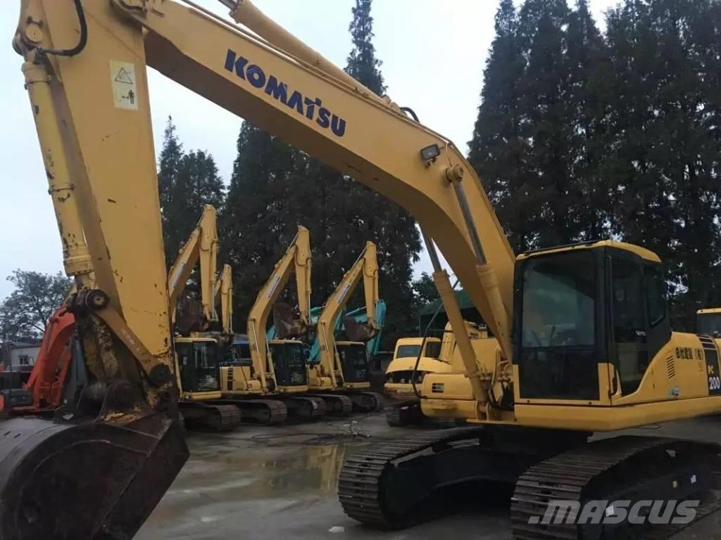 Komatsu PC 200-7 履带挖掘机