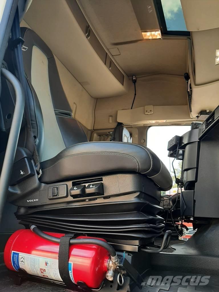 Volvo FH 16 木材运输车