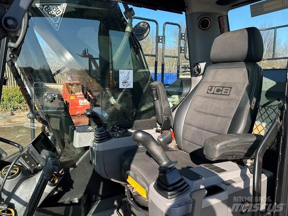 JCB 220X 履带挖掘机