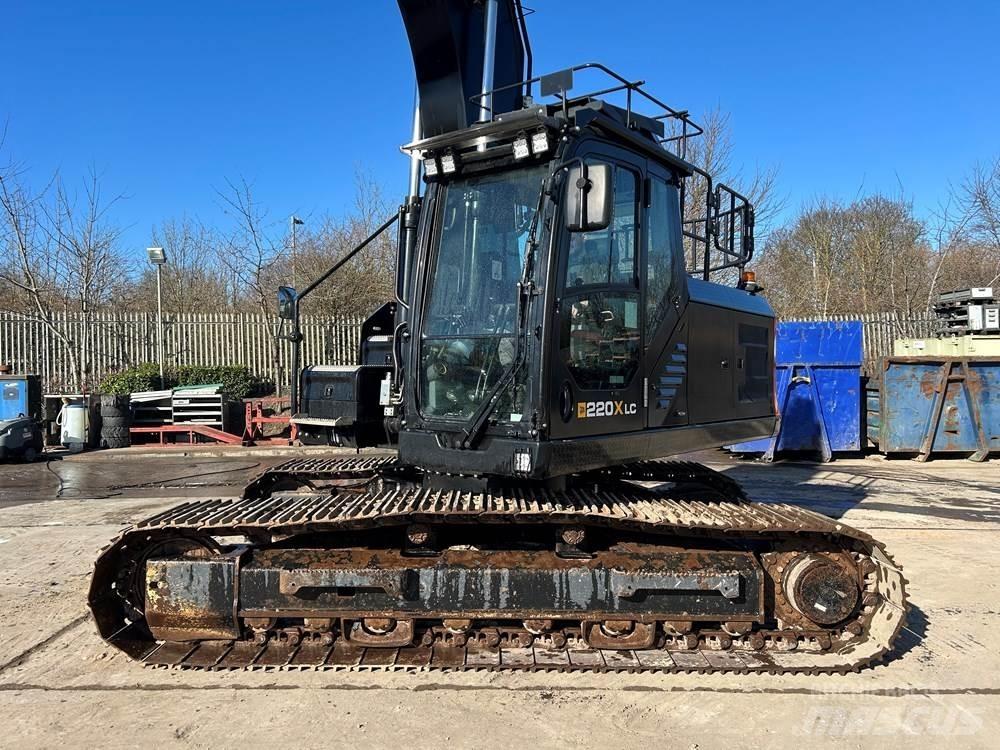 JCB 220X 履带挖掘机