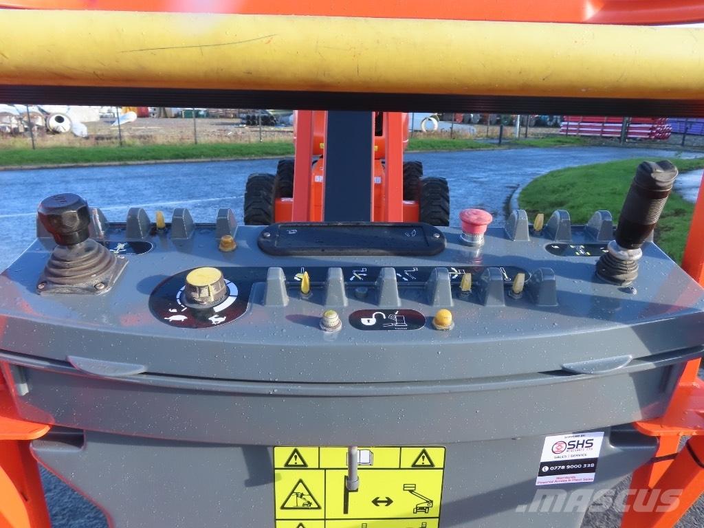 JLG 660 SJ 直臂高空工作平台