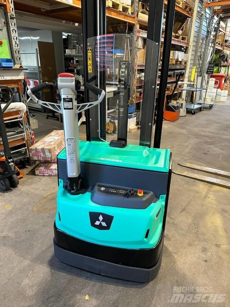 Mitsubishi SBP12N3 手推堆垛车