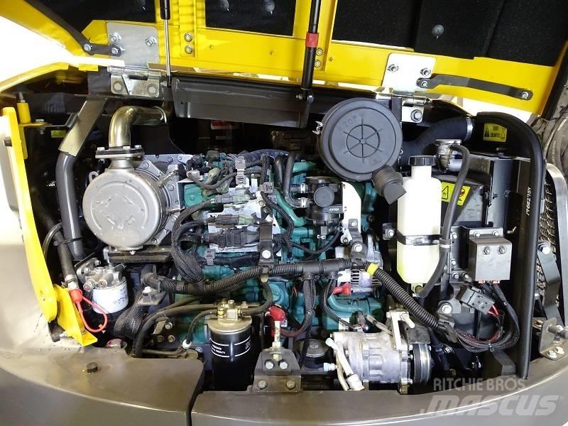 Volvo ECR 88 D 中型挖掘机