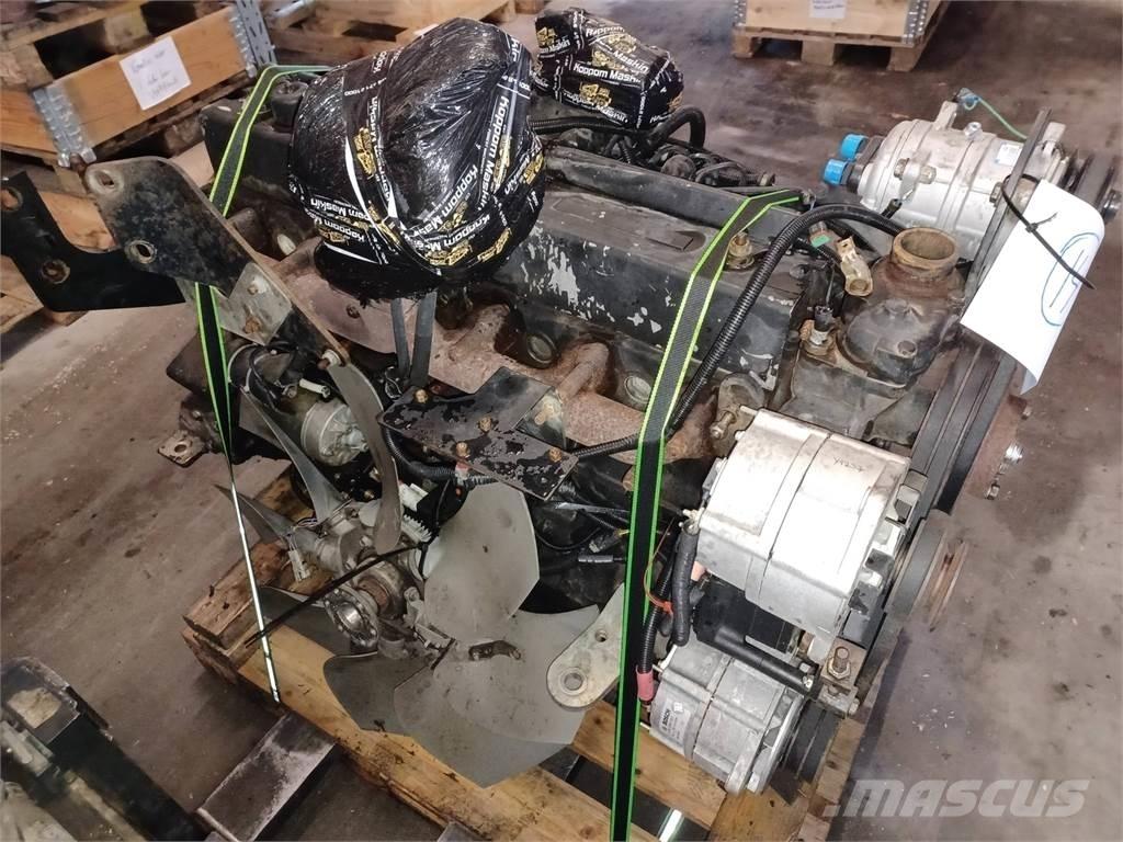 Komatsu 860.4 发动机