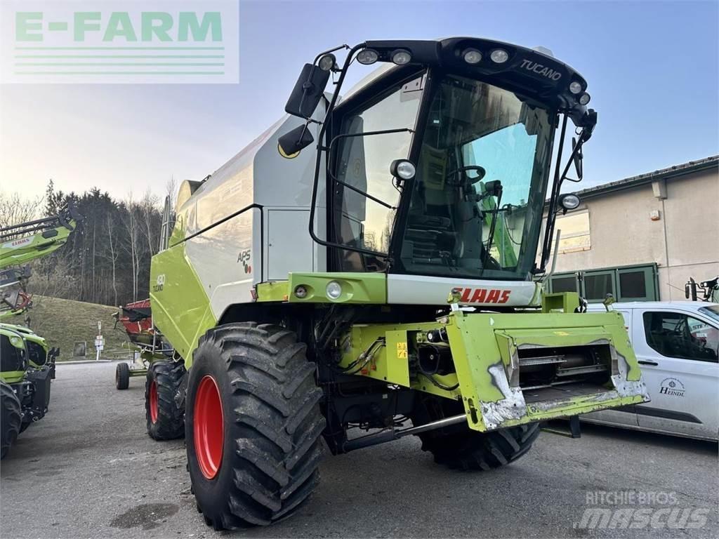 CLAAS tucano 430 联合收割机