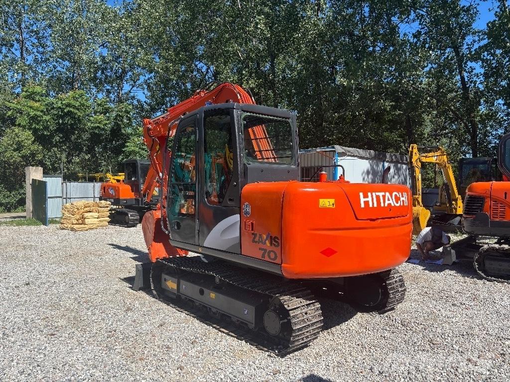 Hitachi ZX 70 小型挖掘机