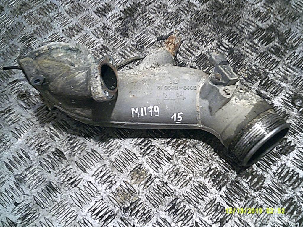 MAN TGA  51094113495 散热器