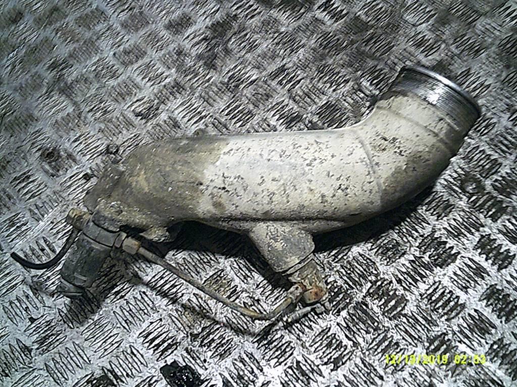 MAN TGA  51094113495 散热器