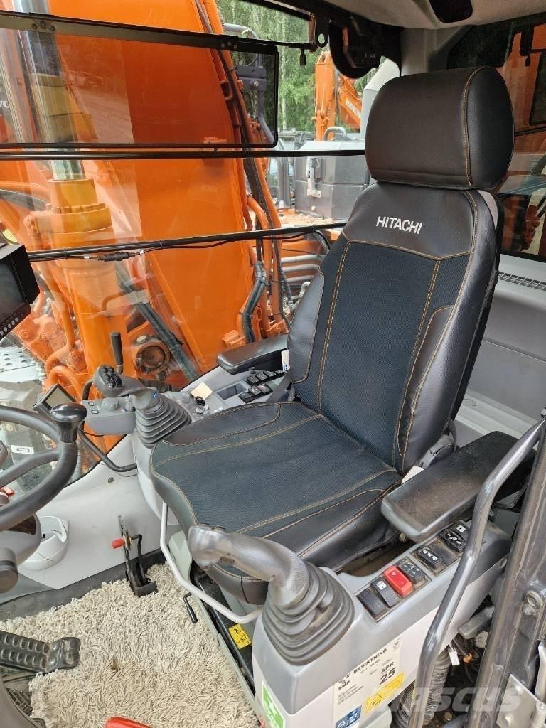Hitachi ZX 145 W-6 轮式挖掘机