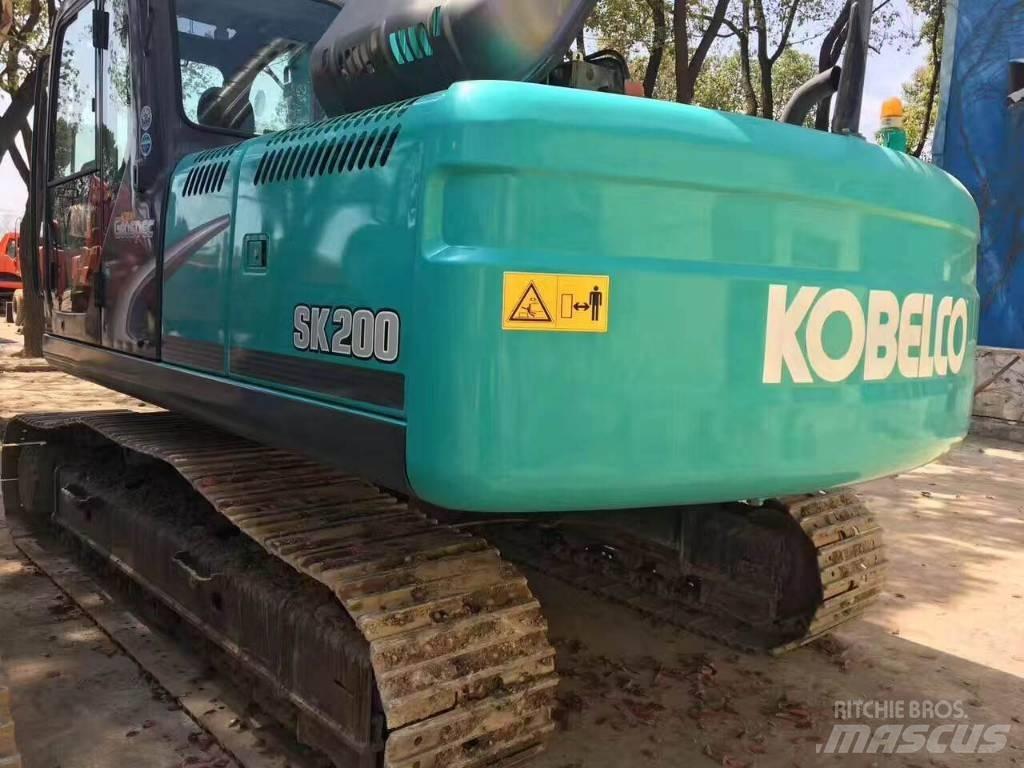 Kobelco SK 200 履带挖掘机