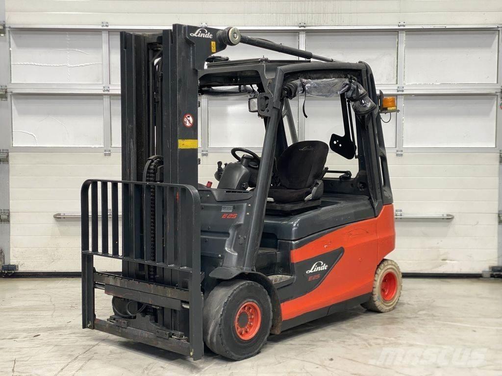 Linde E25L 电动叉车