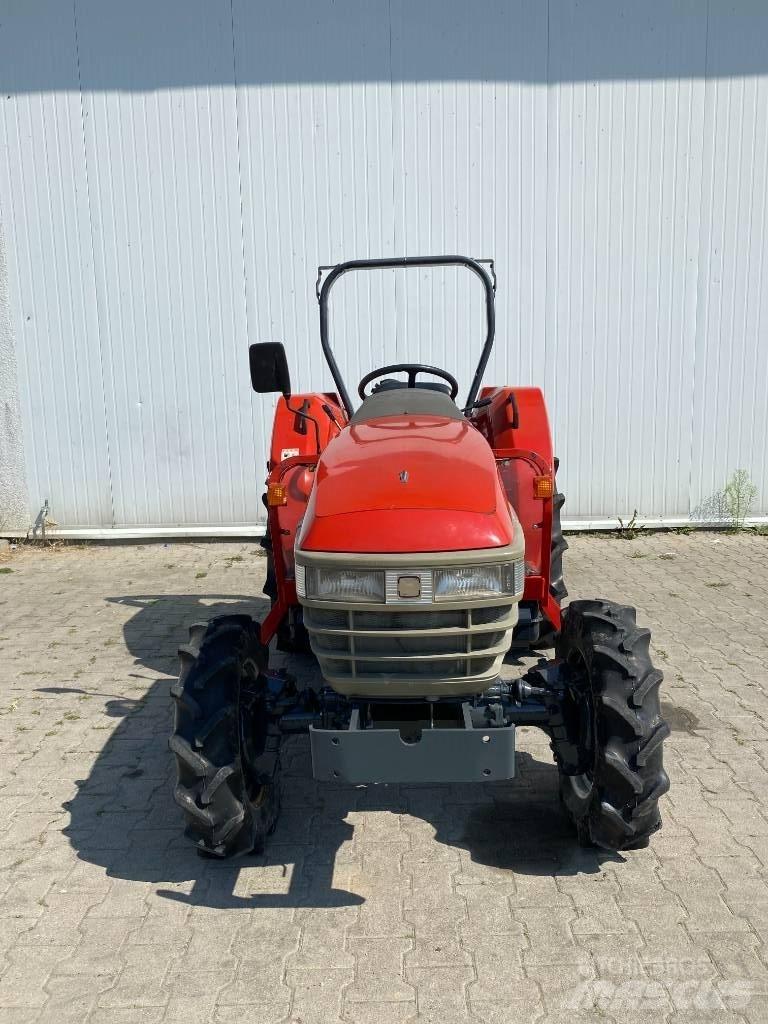 Yanmar AF 26 小型拖拉机