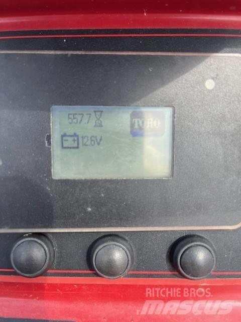 Toro TXL2000T 滑移装载机