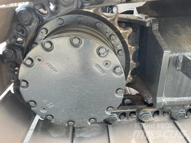 Hitachi ZX 135 US 履带挖掘机