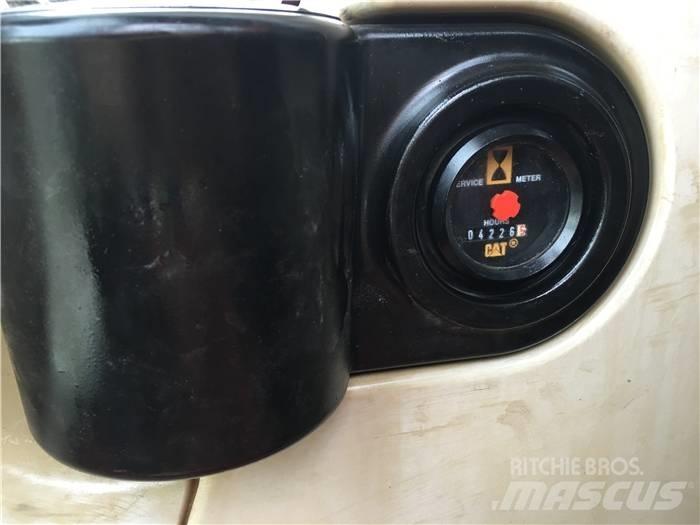 CAT 320 C L 履带挖掘机