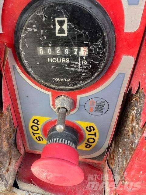 Manitou 120SE 剪叉式升降机
