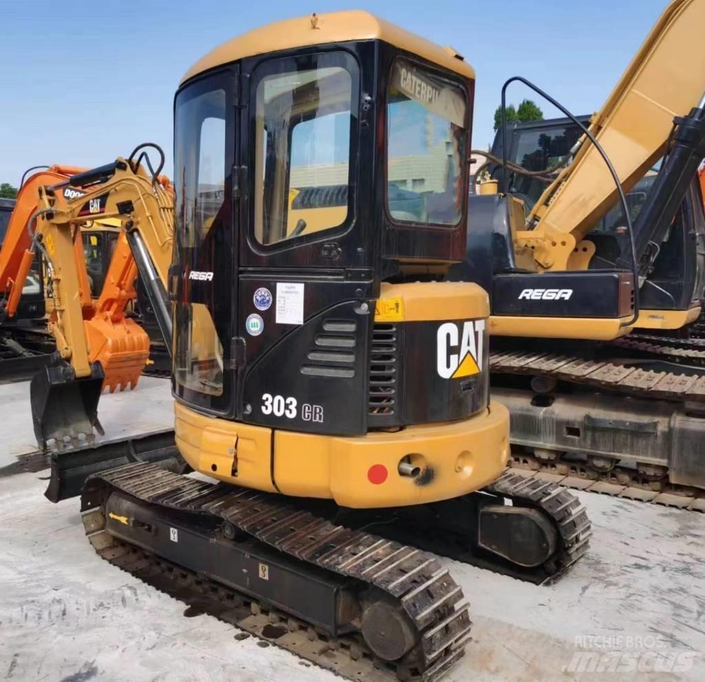 CAT 303 C 小型挖掘机