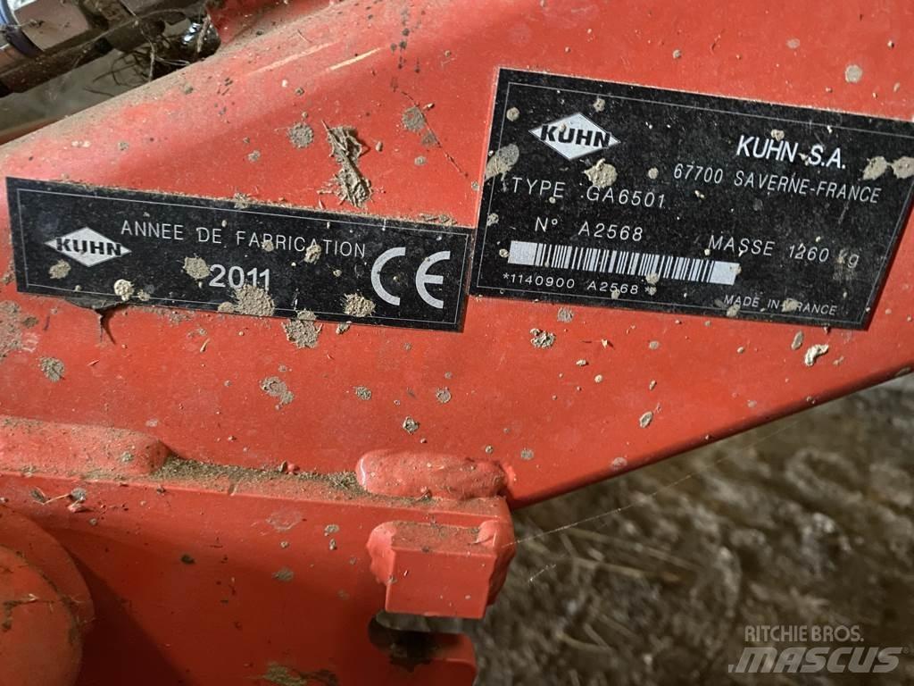 Kuhn GA 6501 料堆整形机