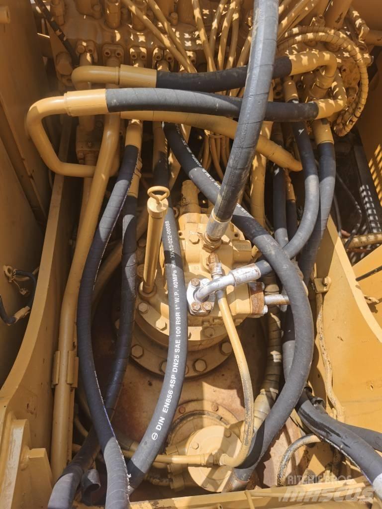 CAT 320 C L 履带挖掘机