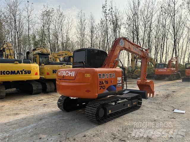 Hitachi ZX70 履带挖掘机