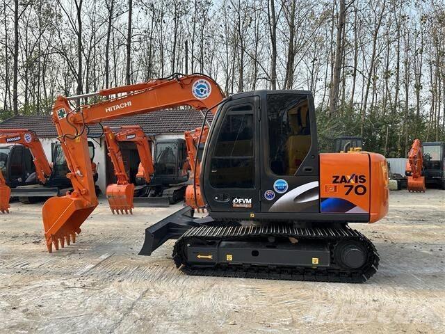 Hitachi ZX70 履带挖掘机