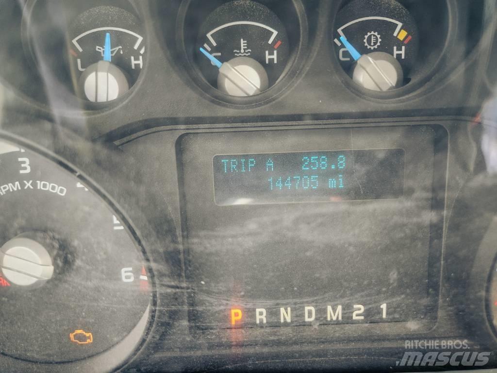 Ford F 650 SD 水罐车