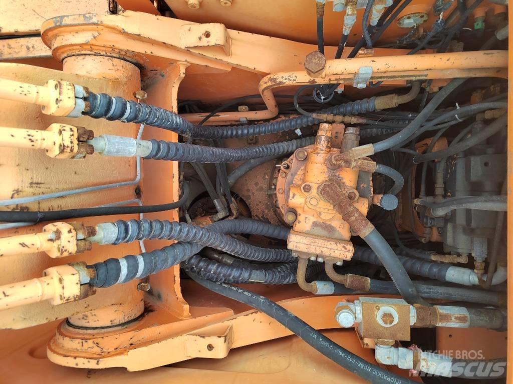 Doosan DH 210 W-7 轮式挖掘机