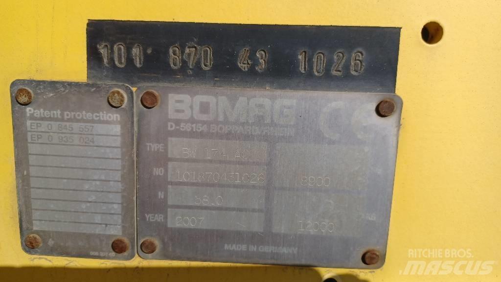 Bomag BW 174 A C 复合式压路机