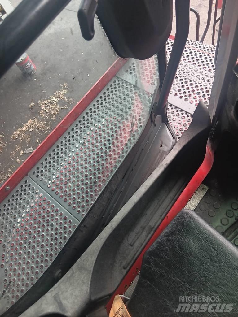 Kalmar DCG100-45ED7 集裝箱车