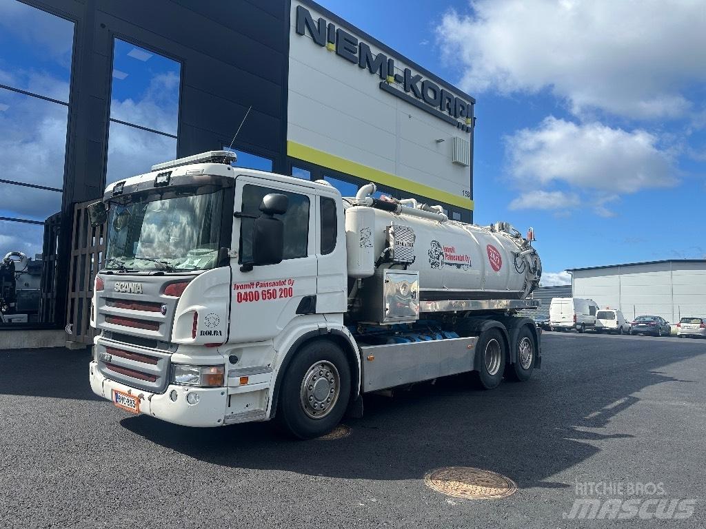 Scania P340 6x2*4 组合/真空油槽车