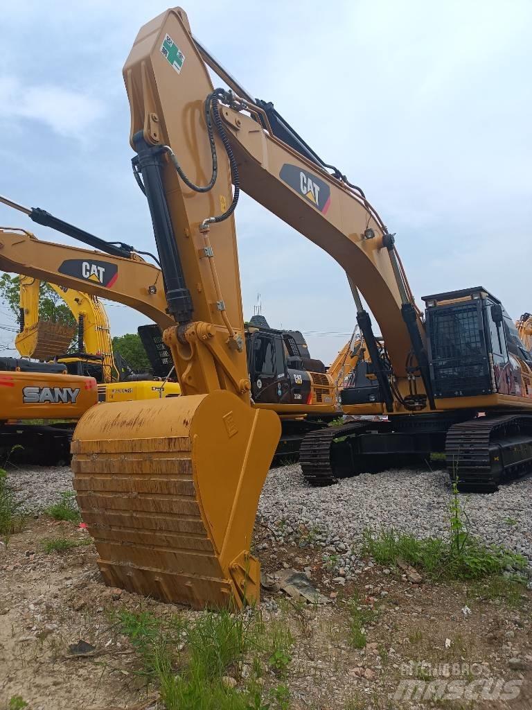 CAT 330 履带挖掘机