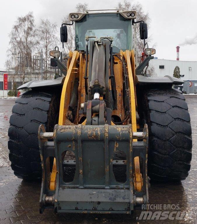 Liebherr L 580 轮式装载机