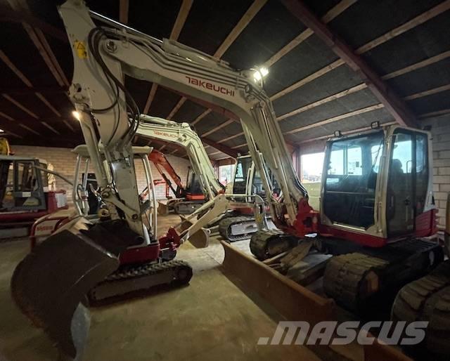 Takeuchi TB290 中型挖掘机