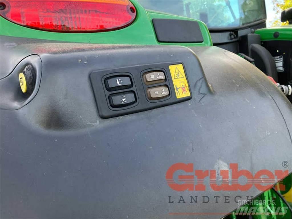 John Deere 6130 R 拖拉机/农用车