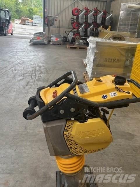 Bomag BT65 平板夯