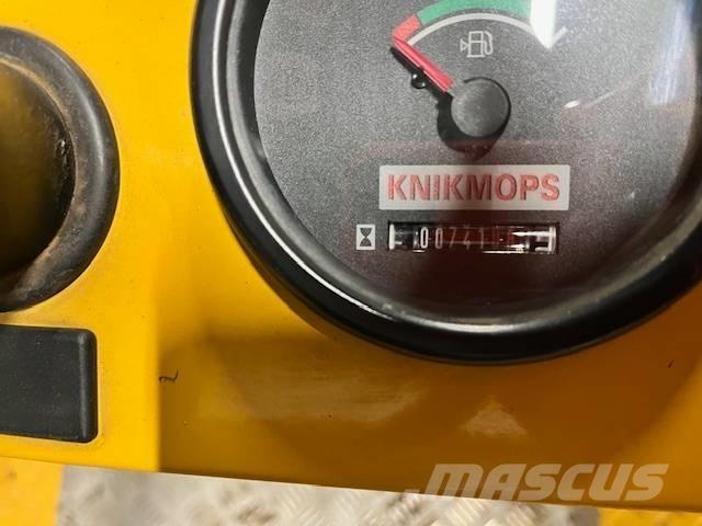 Knikmops KM 130 轮式装载机