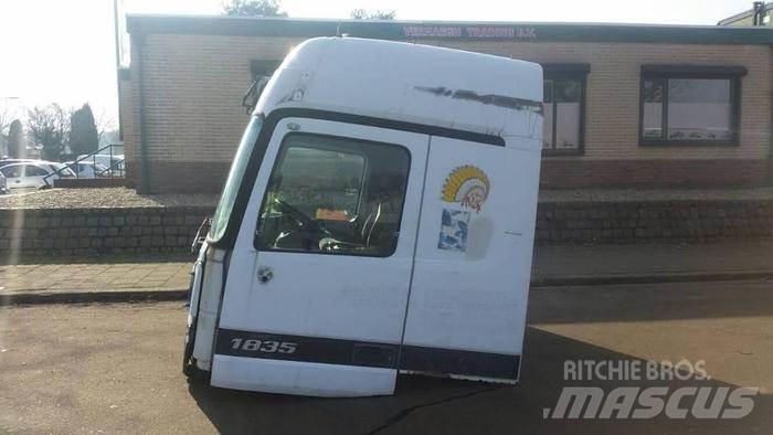 Mercedes-Benz 1835 运输工具-其他