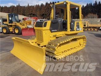 Komatsu D31PX-21 履带式推土机