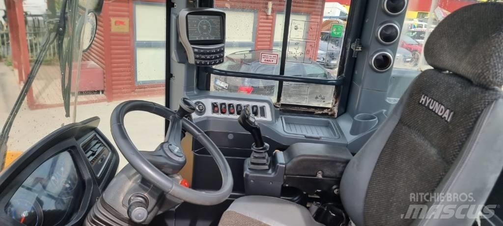 Hyundai HL 955 轮式装载机