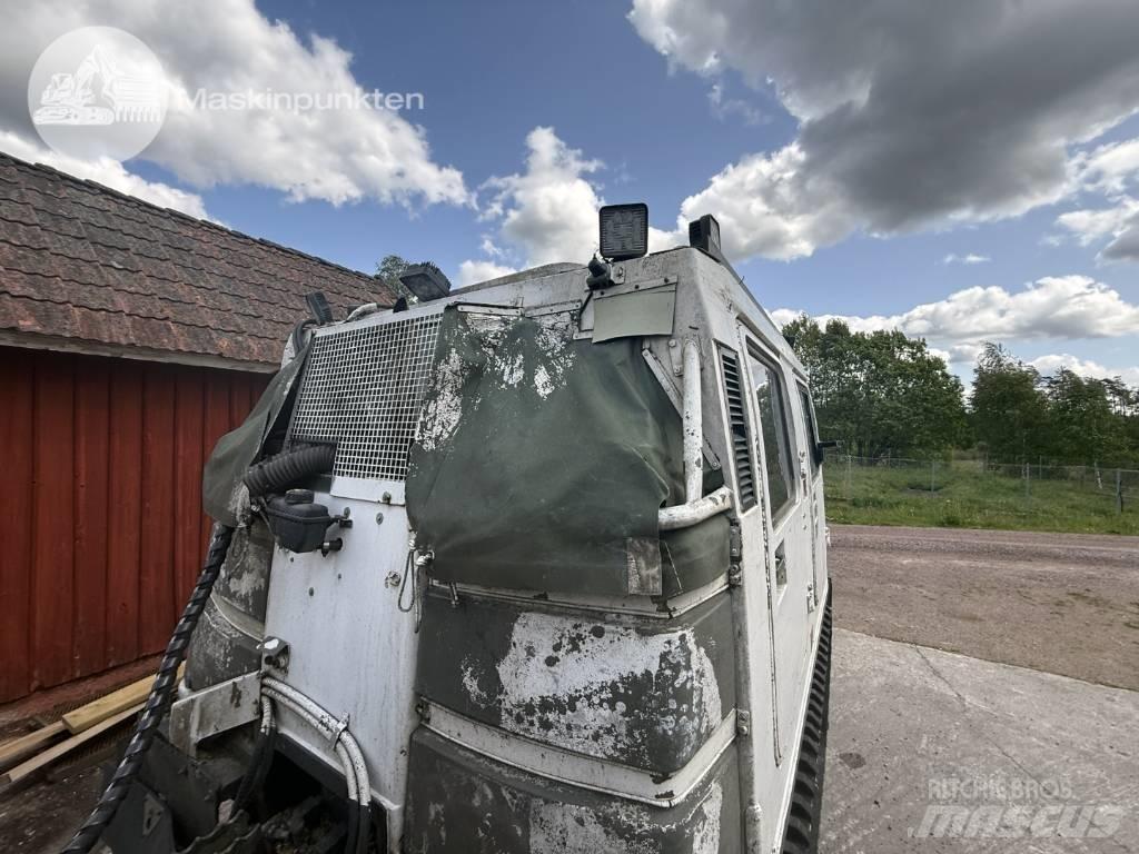 Hägglunds BV 206 越野车