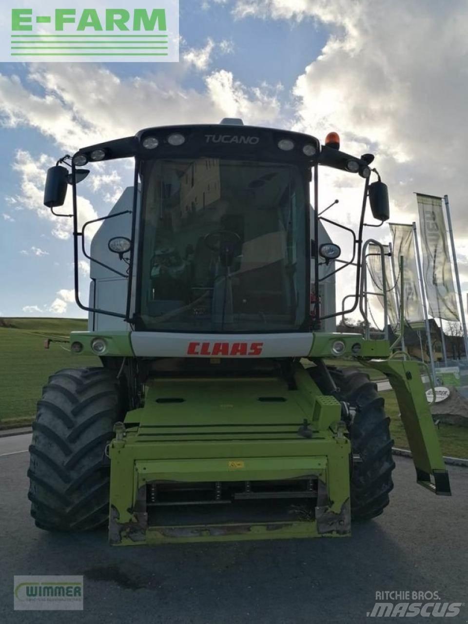 CLAAS tucano 440 联合收割机