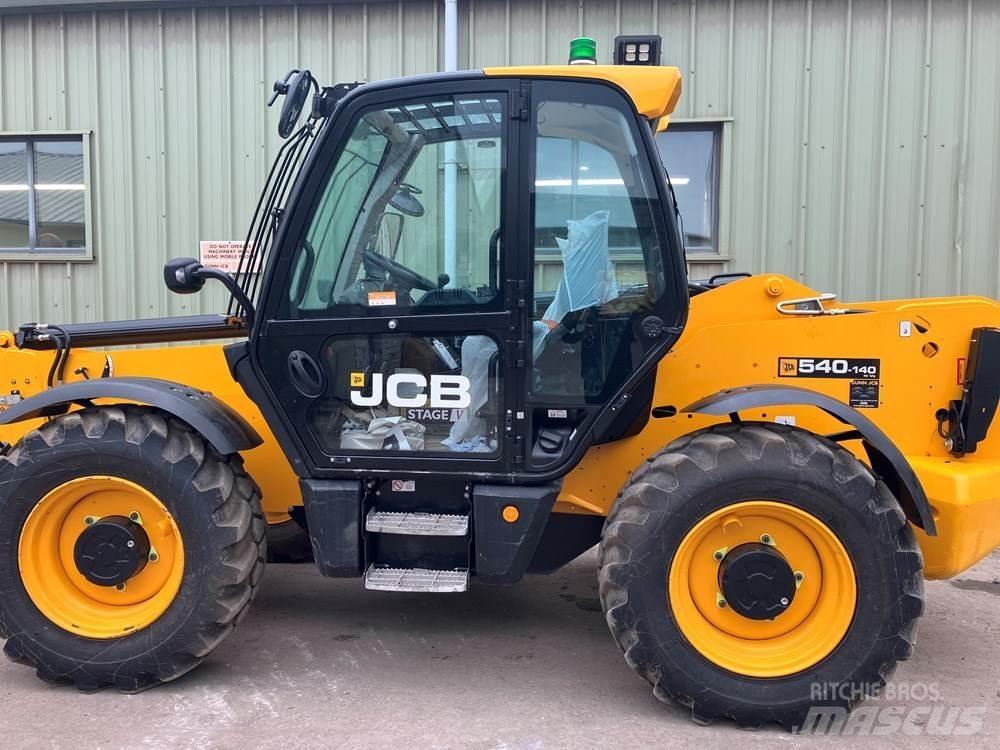 JCB 540V140 伸缩臂叉装车|叉装车