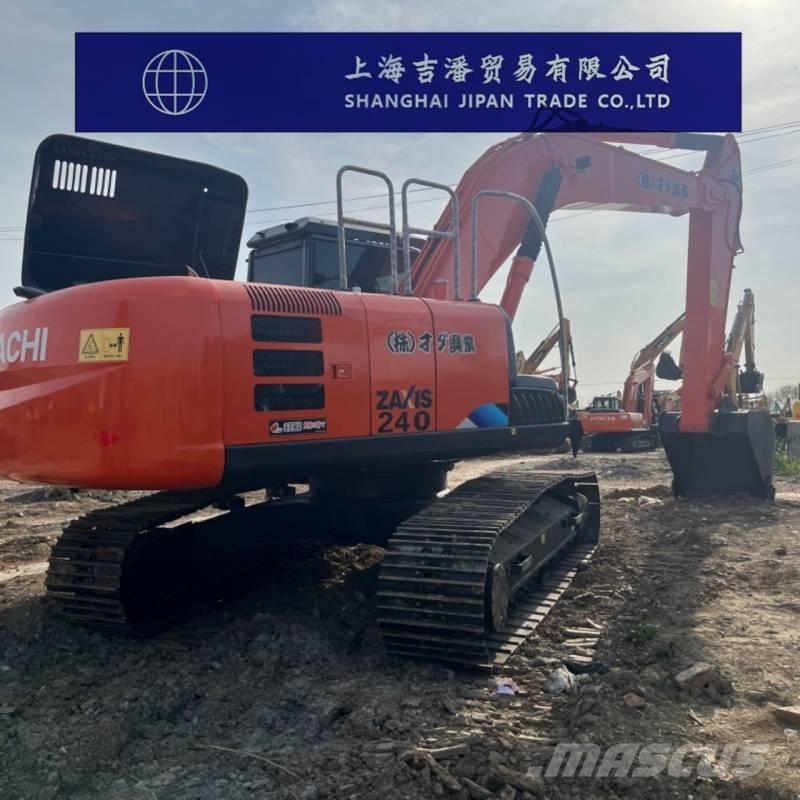 Hitachi ZX 240 履带挖掘机