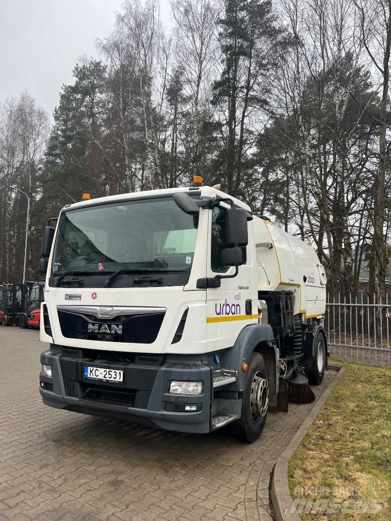 MAN TGM 15.250 扫地机